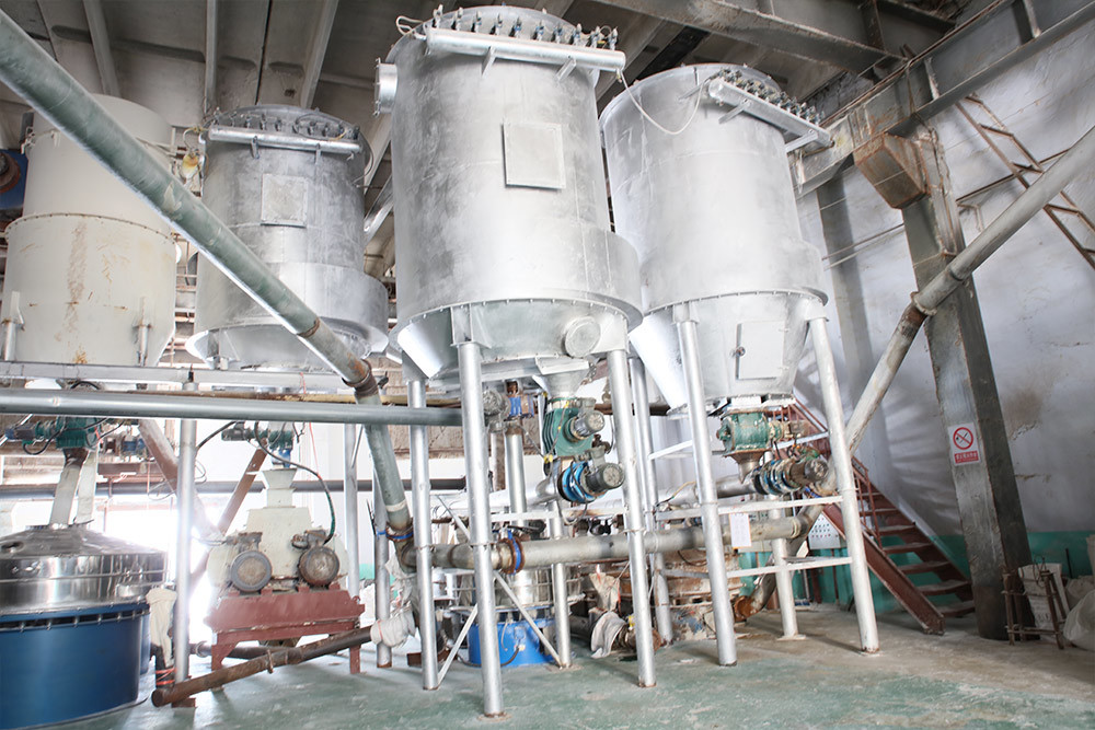Hydroxypropyl methyl fiber for putty powder