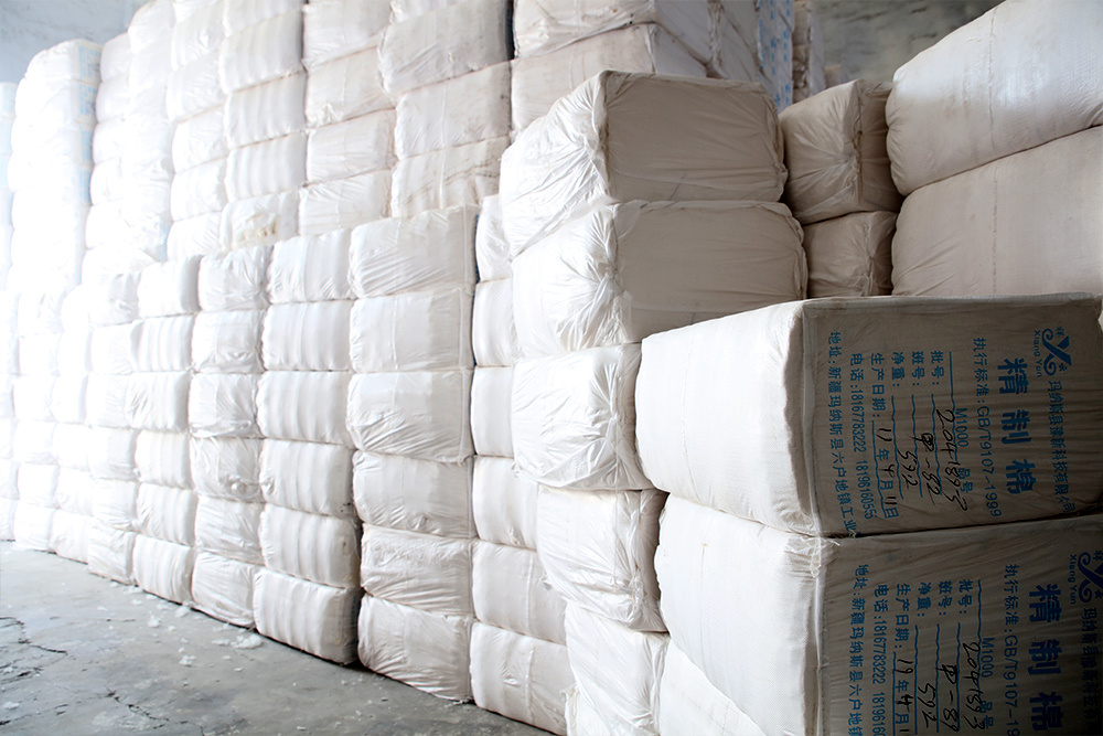 What are the effects of high viscosity starch ethers?