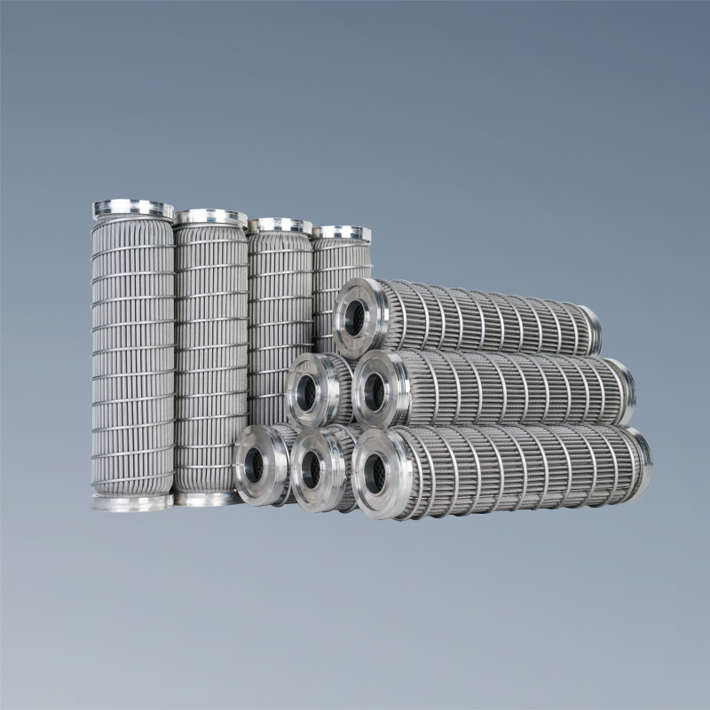 Pleated filter element