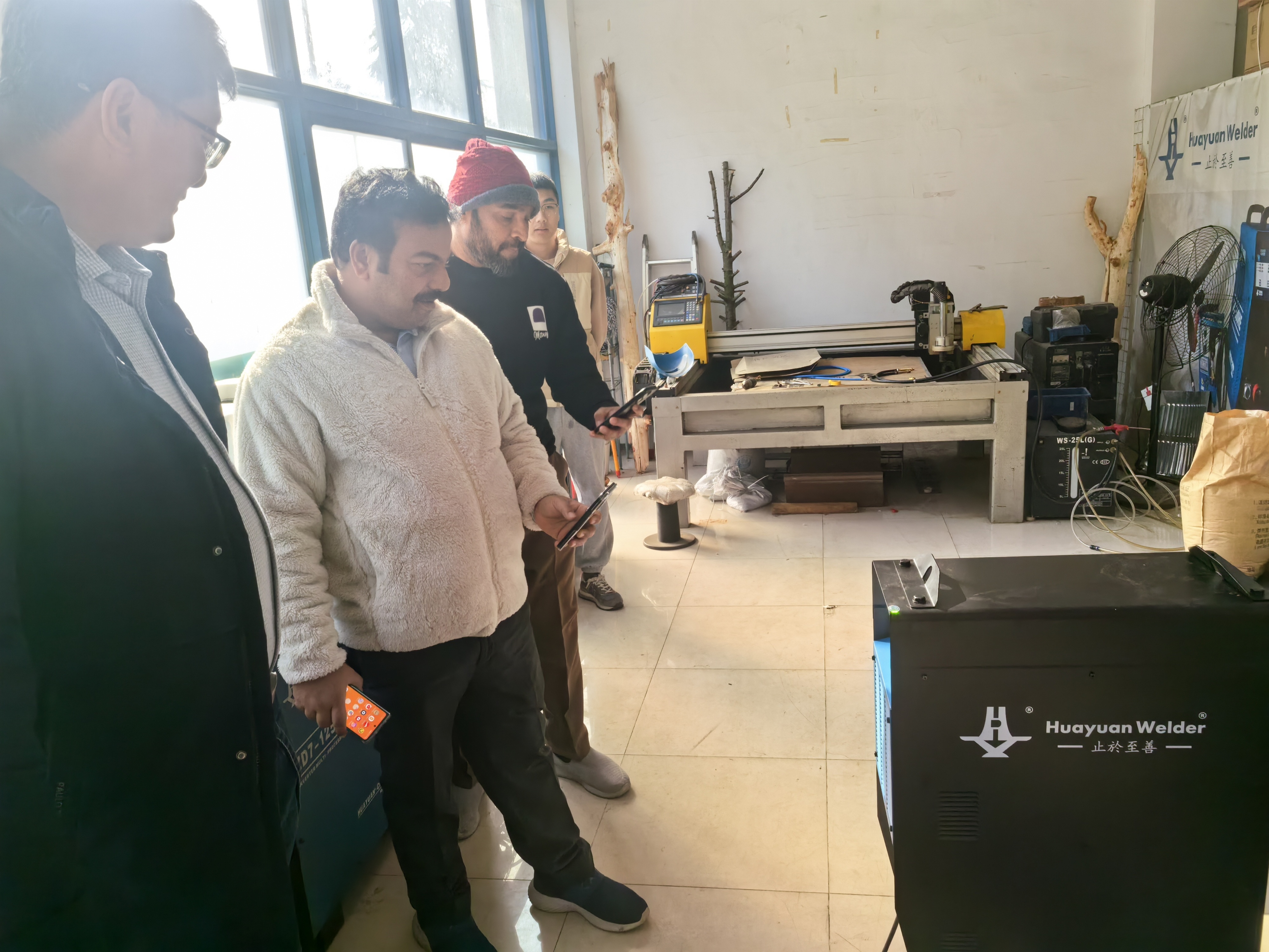 Global Recognition: Clients' Visit and Purchase at Shifeng Welding & Cutting Equipment Co., Ltd.