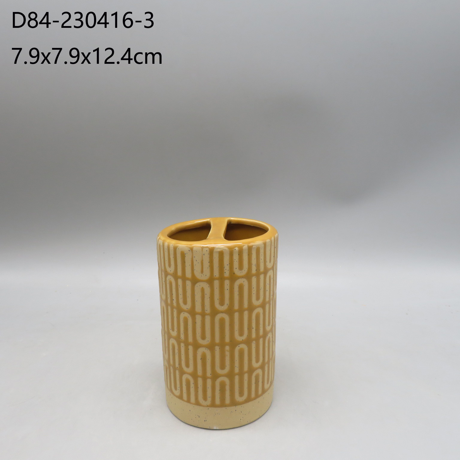 D84-230416-3