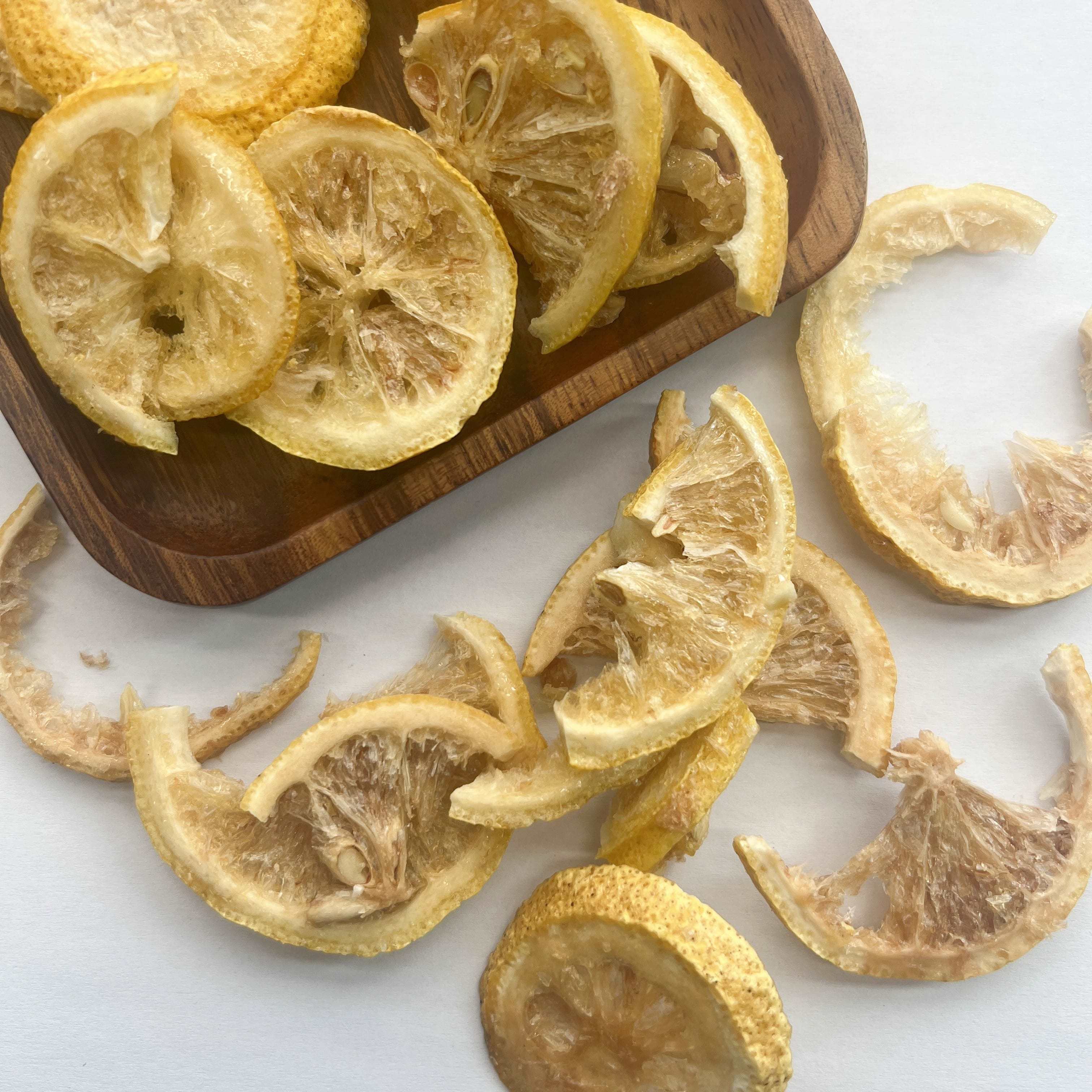 Dried lemon slices