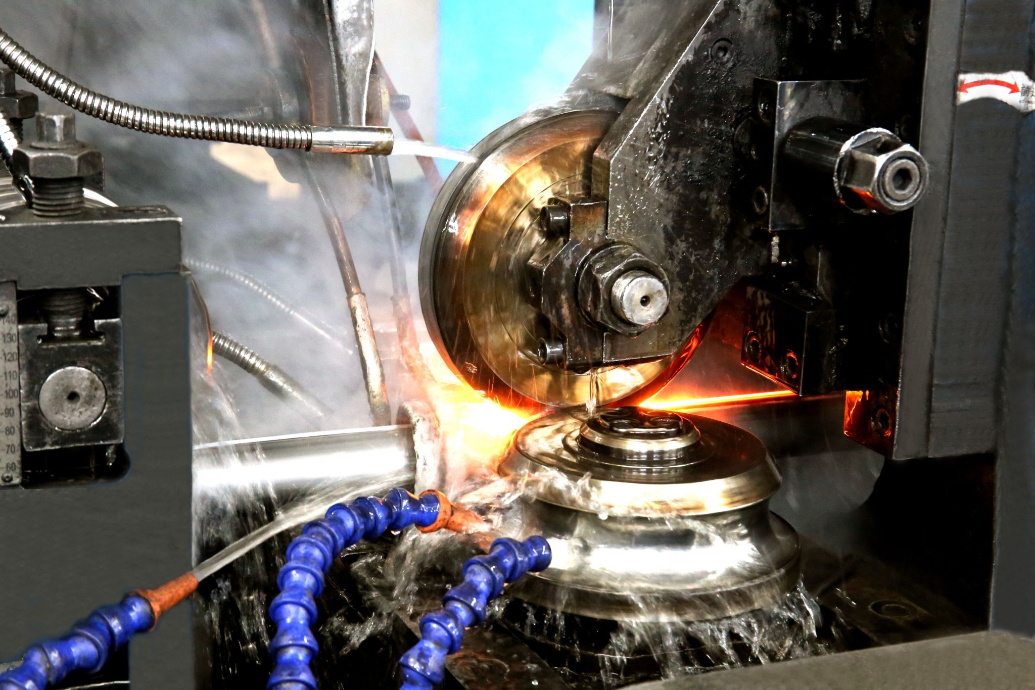 Dedicated to the research and development, design and manufacture of precision steel pipes for automobiles