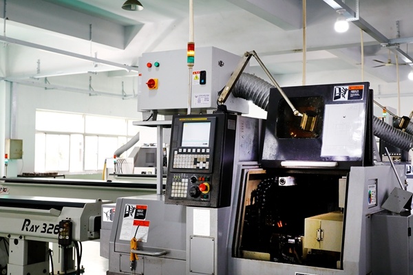 Maximizing Performance: How to Effectively Maintain Your Precision CNC Milling Parts