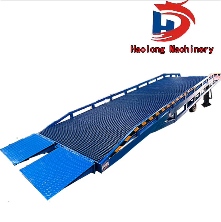 Hydraulic lifting ramp Mobile terminal loading and unloading platform, forklift ramp