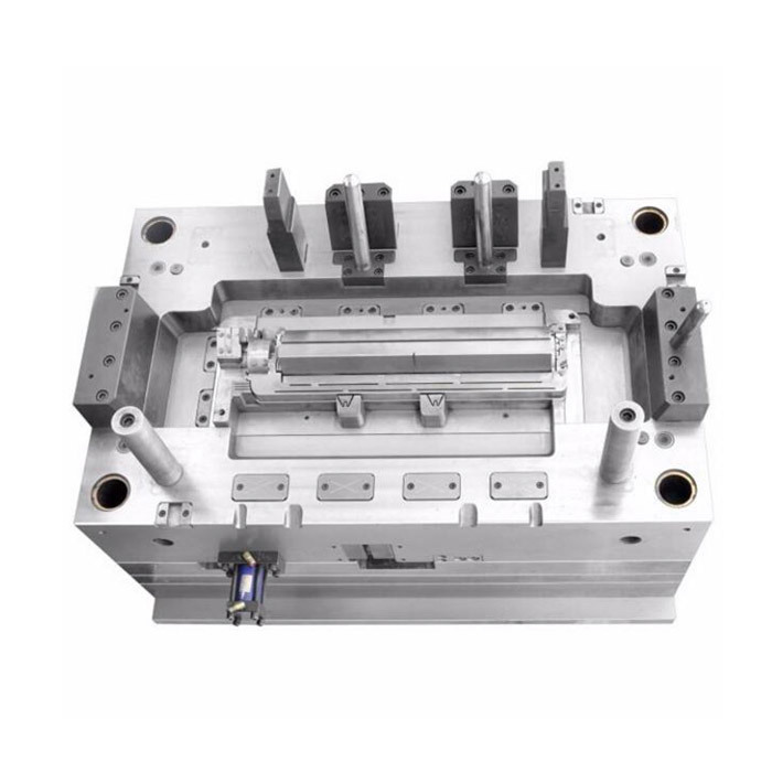 High Precision Molding: Balancing Precision and Speed in Manufacturing