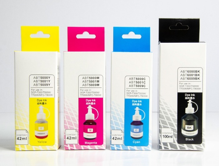 Small packaging box