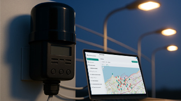 Compact Street Lighting Segment Controllers with Wired Connection