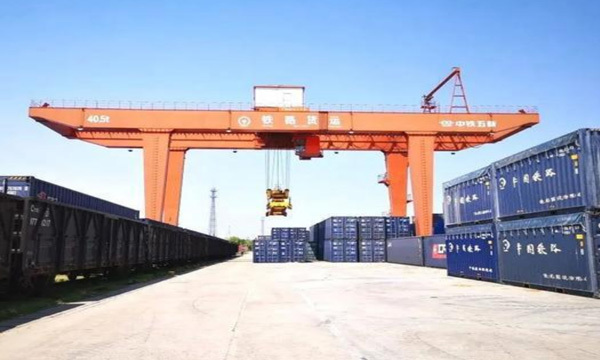 Multimodal transport into the fast lane of development