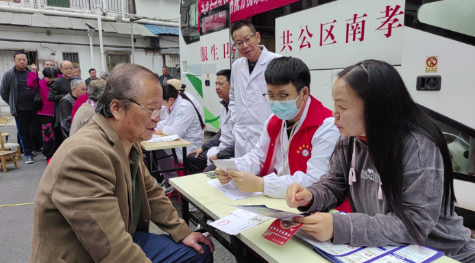 打通居民健康管理服務的“最后一公里”