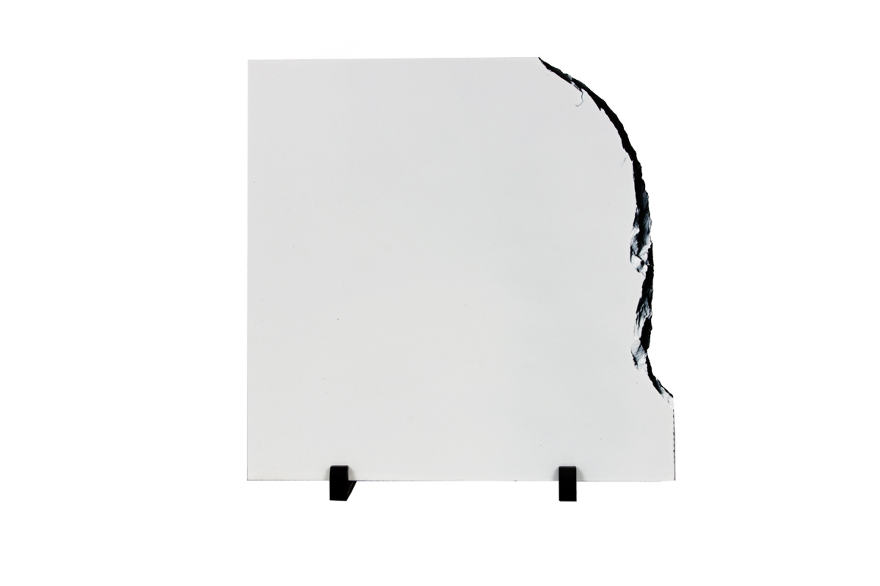 Big Right Contour Shaped Stone