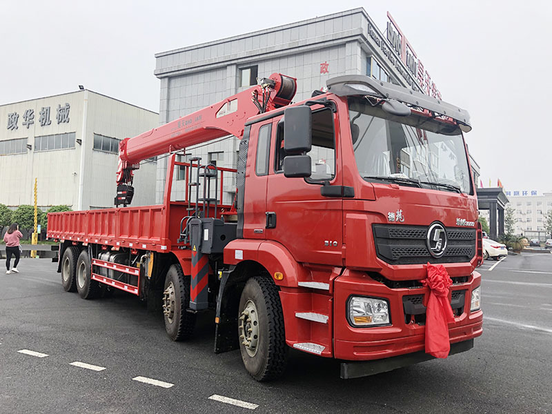 Haotian 18 tons five-section arm crane