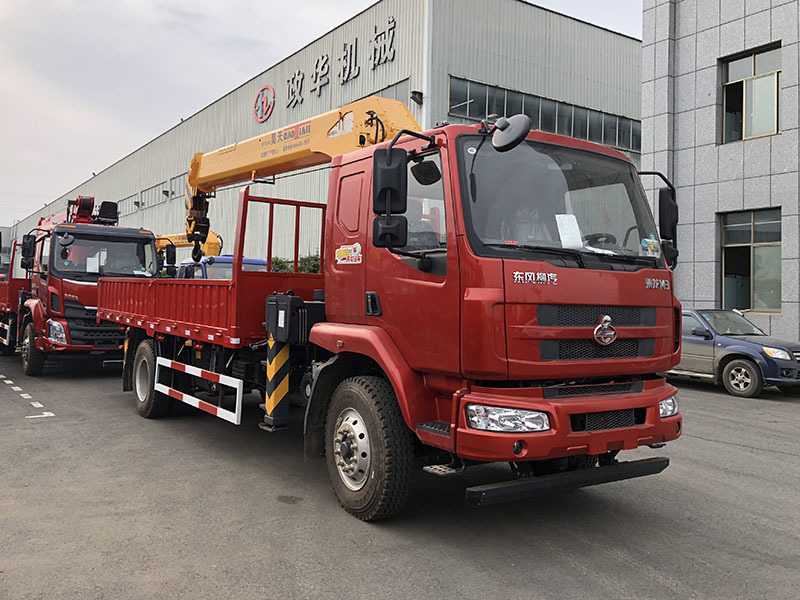 Haotian 12 tons four-section arm truck crane