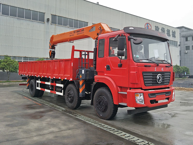 Haotian 12 tons four-section arm truck crane