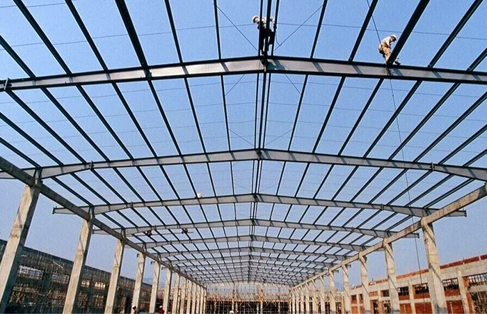 Main disadvantages of steel structure