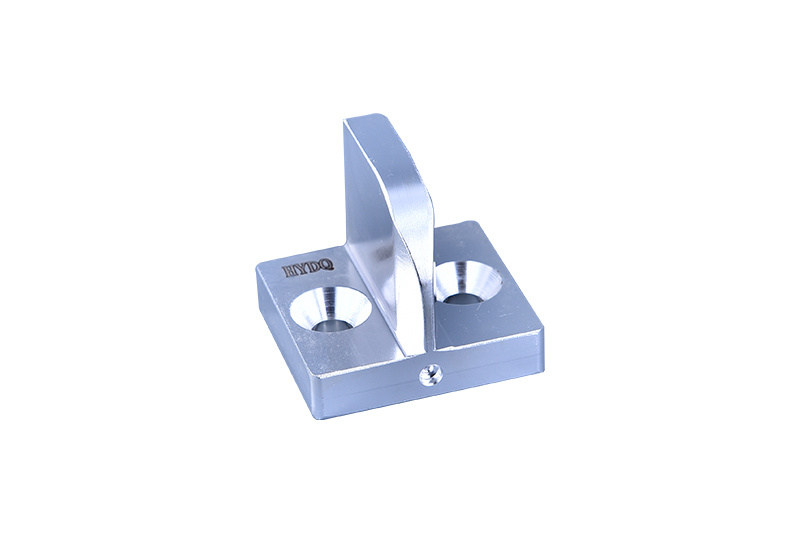 Grounding static contacts