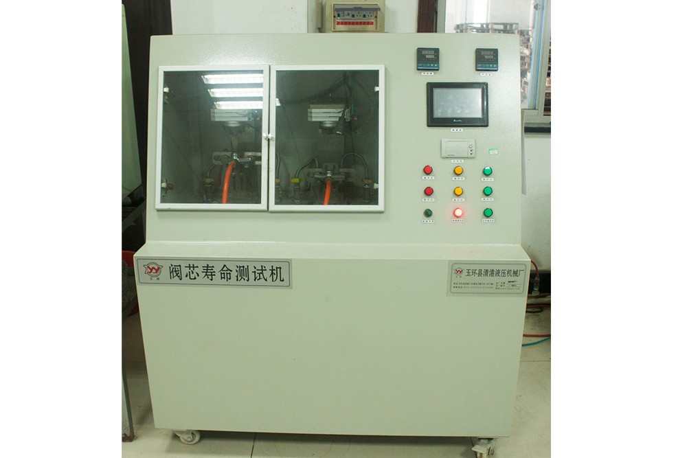 Spool life testing machine