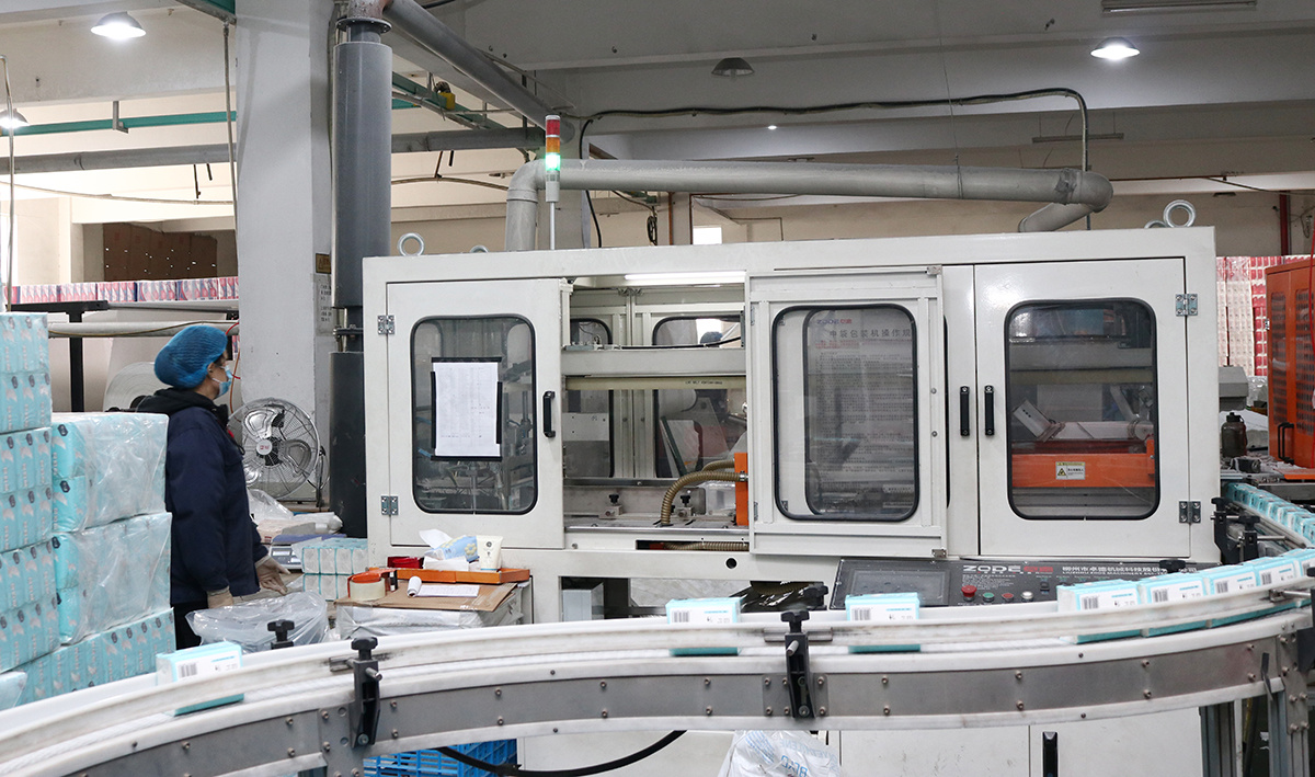 Experience the Difference with Premium Tissue Paper for Car Care