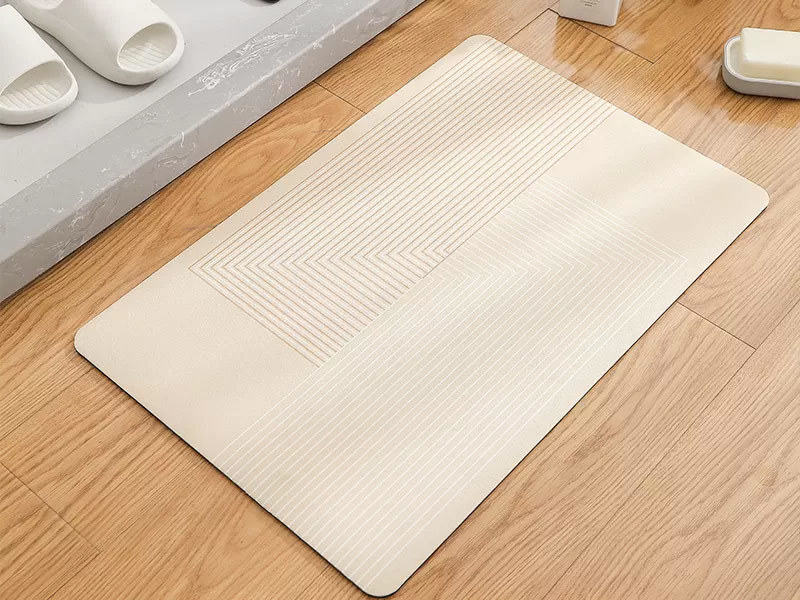 Bathroom Mat: Buying Guide, Cleaning and Usage Tips