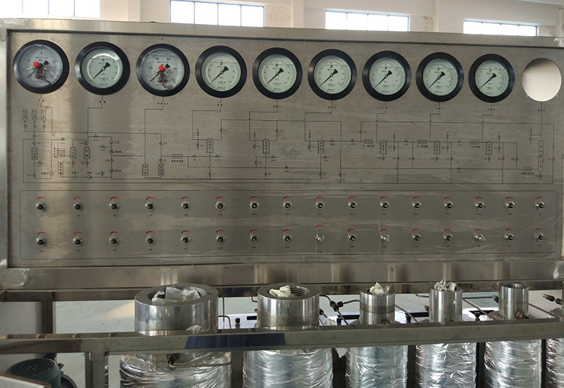 11L （5L×2+1L）Supercritical CO2 Extraction Equipment