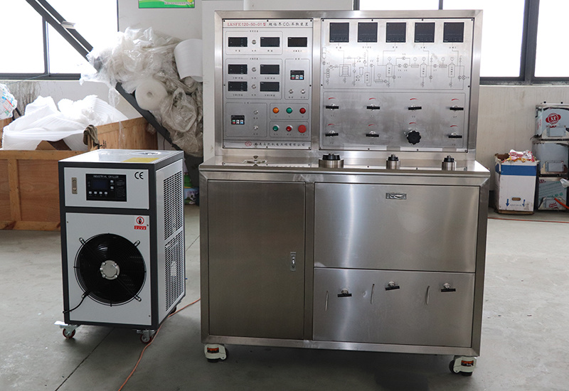 1L Supercritical CO2 Extraction Equipment