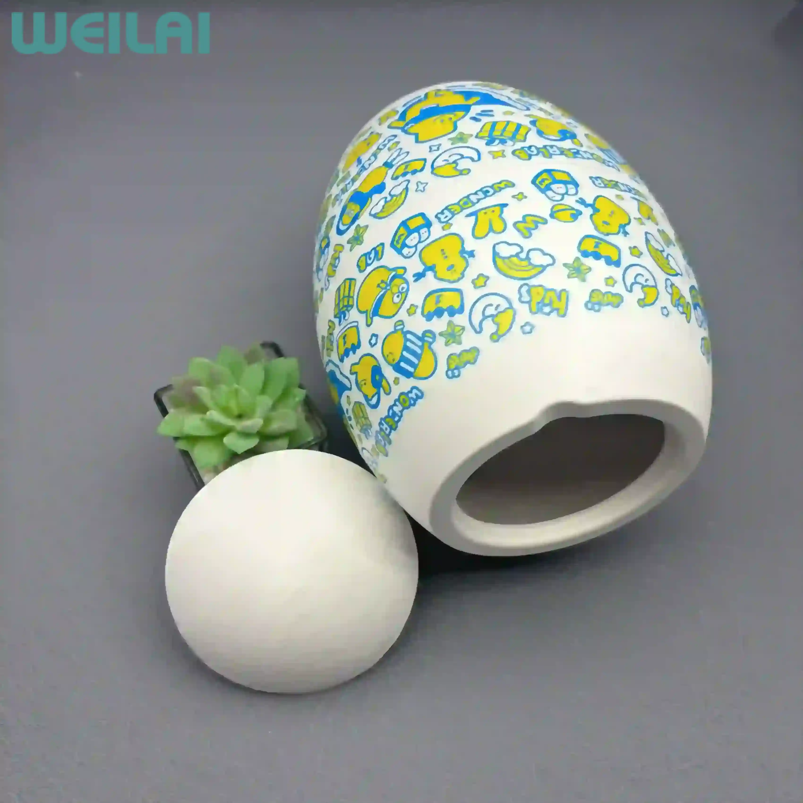 Eco-Friendly Egg-Shaped Molded Pulp Toy Packaging
