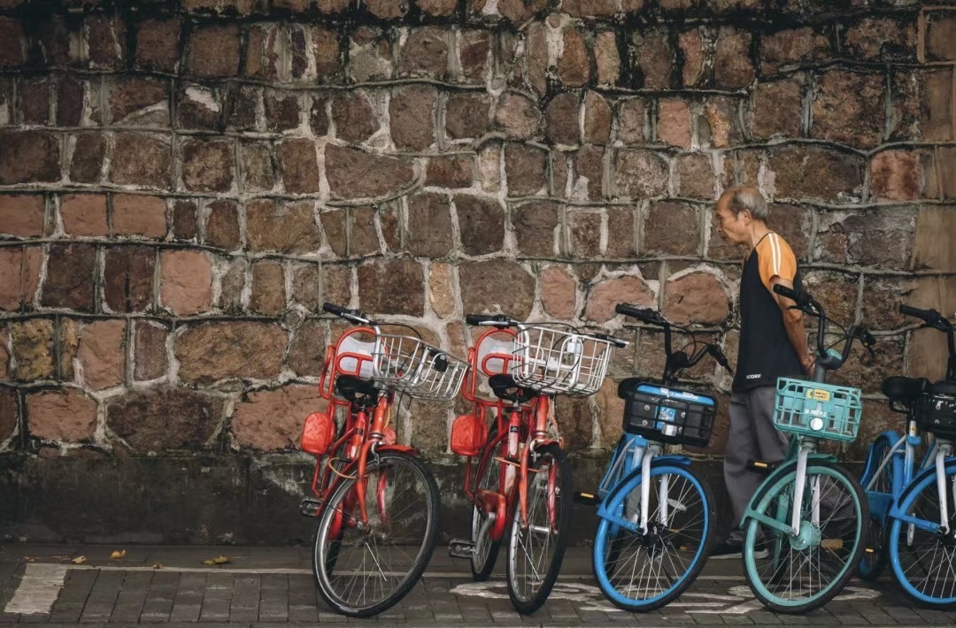 Low-carbon transportation