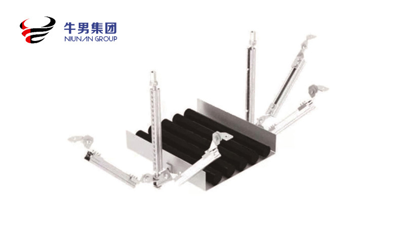 Bidirectional seismic support for cable tray