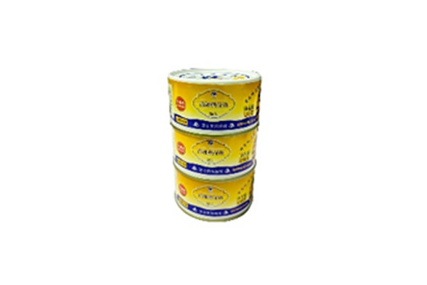 Canned yellow croaker