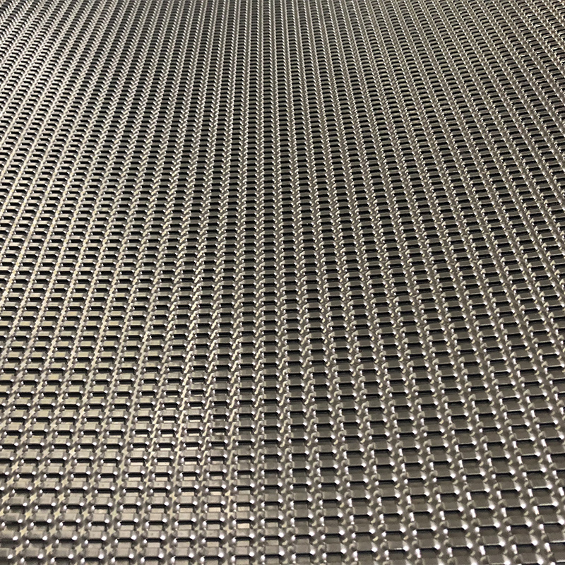 Electrode support mesh plate for hydrogen electrolysis cell