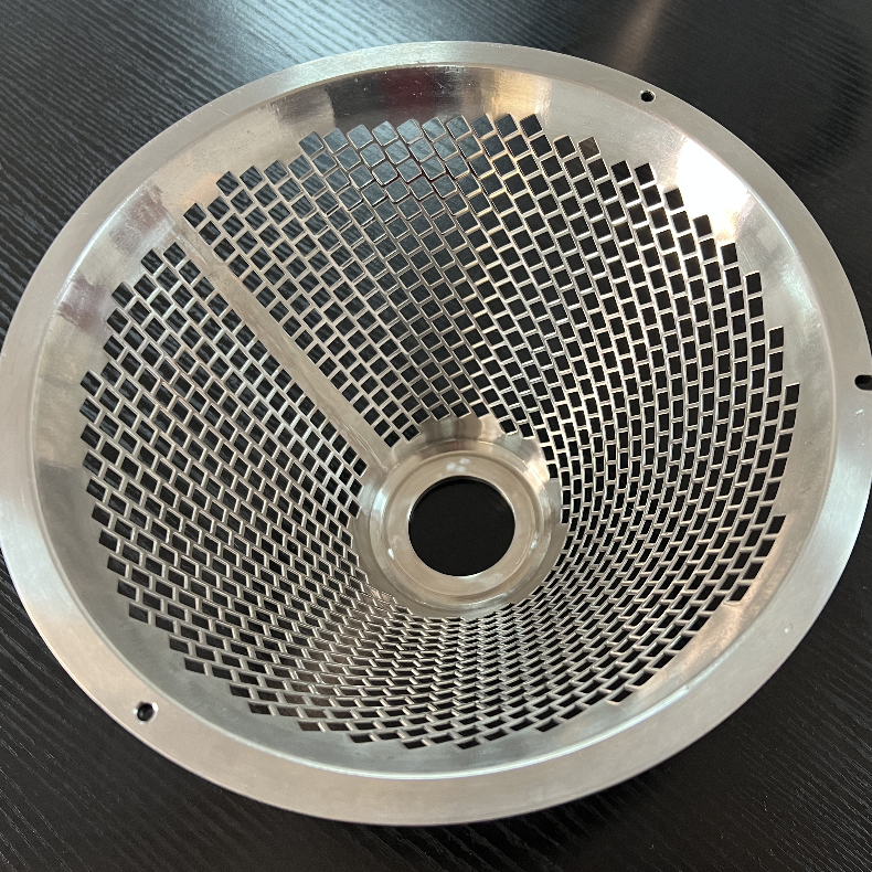 Cone mill screen