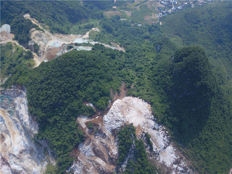 自有大型礦山