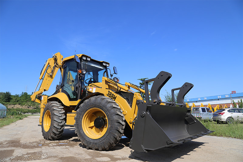 Backhoe loader SHANMON388H