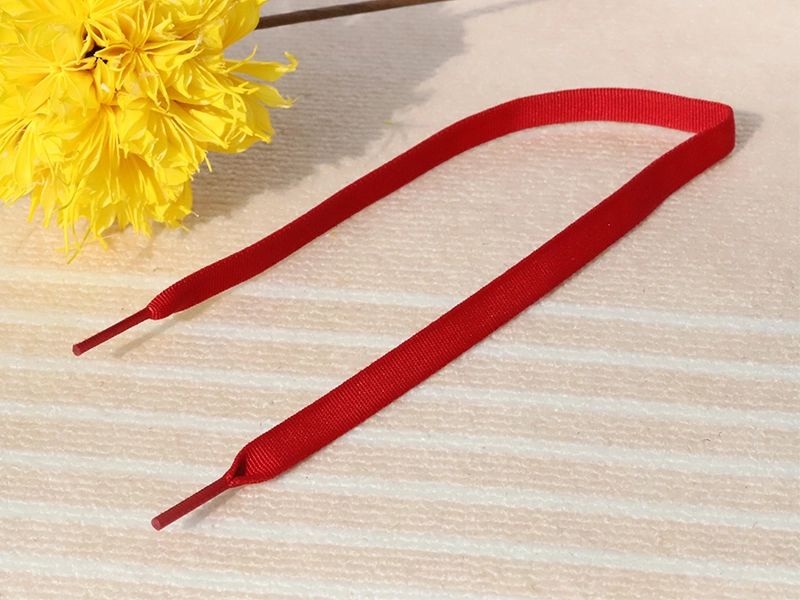 One-piece bundle head hot melt polyester flat belt
