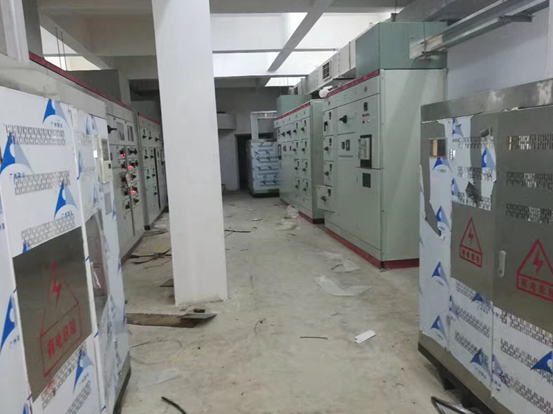 喜訊！熱烈祝賀我司“新都區大豐北延新居D區安置房工程—變配電及電力戶表工程”主體結束，進行掃尾工作