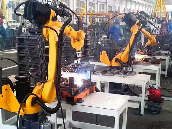 Photo of automatic welding machine