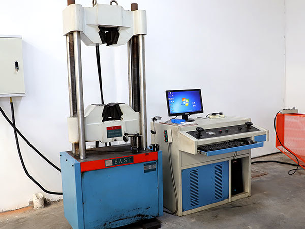 Universal Tensile Testing Machine