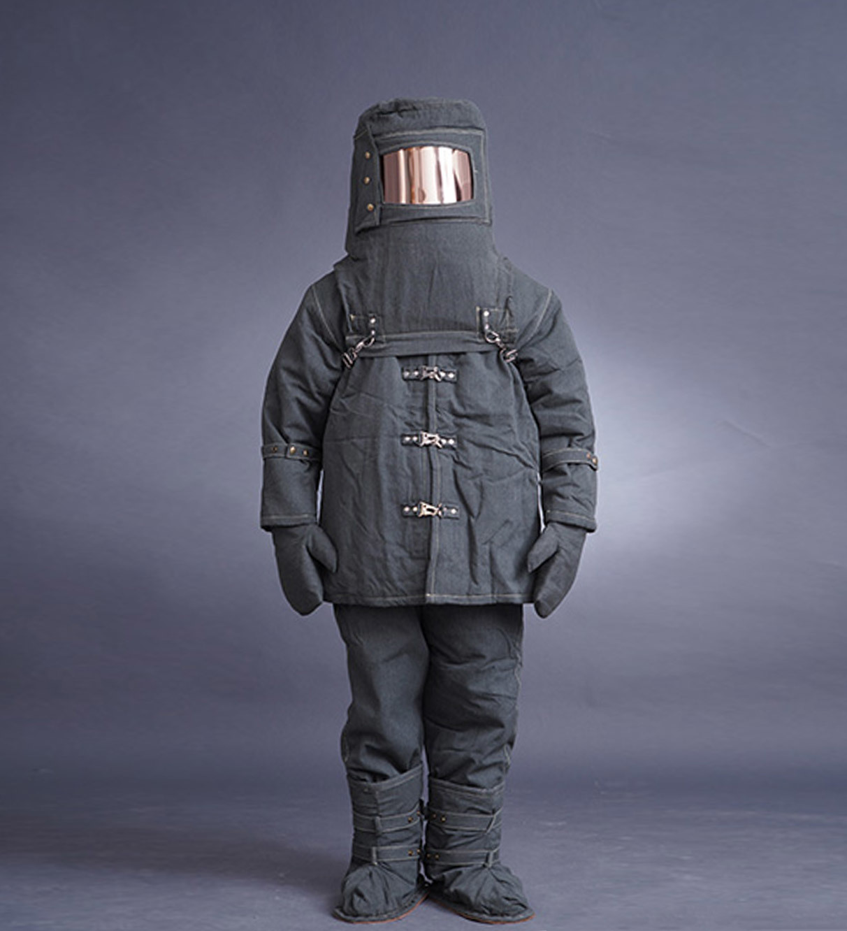 Fire entry suit series-Products-Quanhezhong New Materials-Fireproof ...