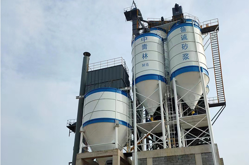 Dry mortar mixing plant