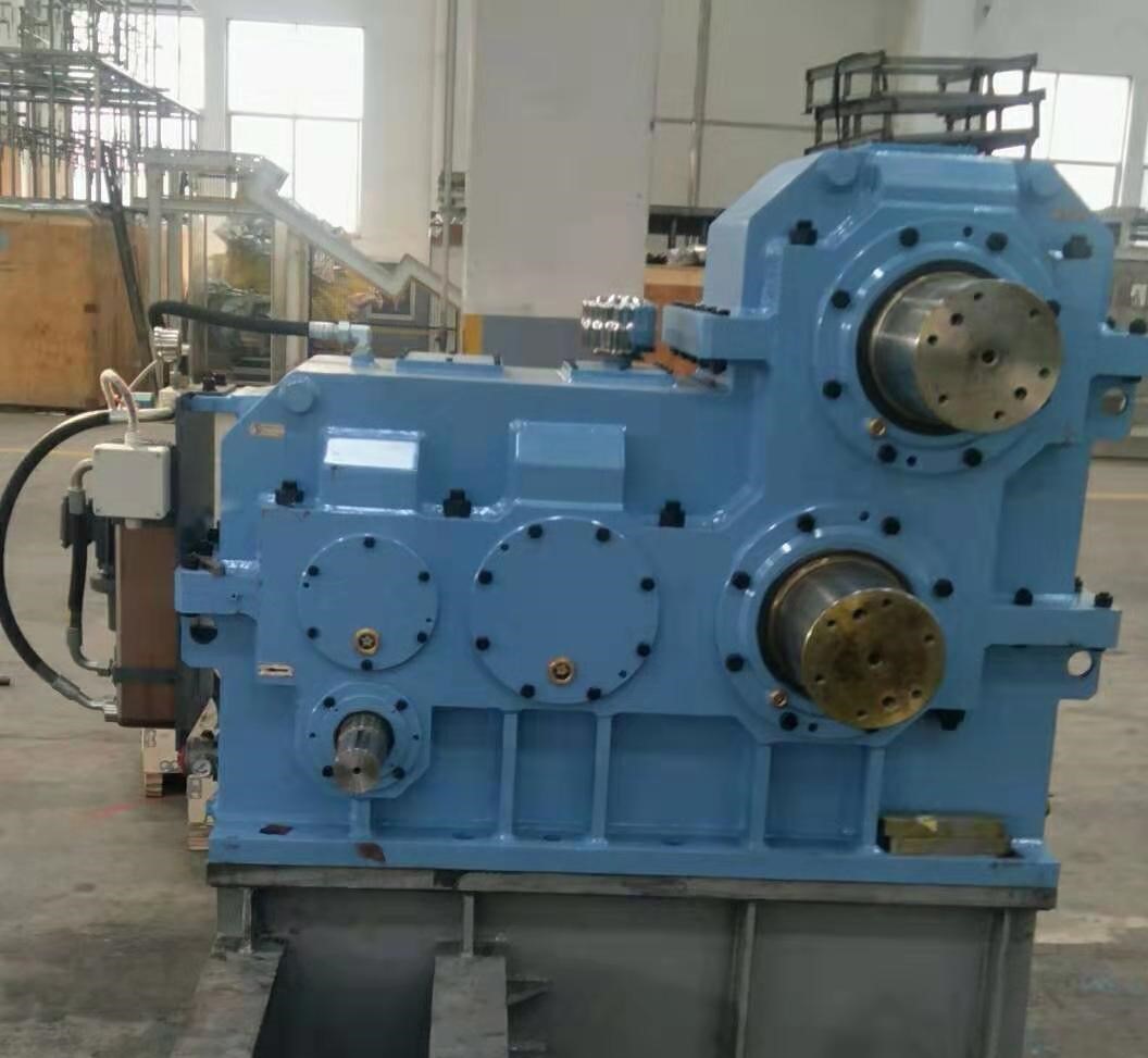 Gear Box with Hardening Tooth Surface