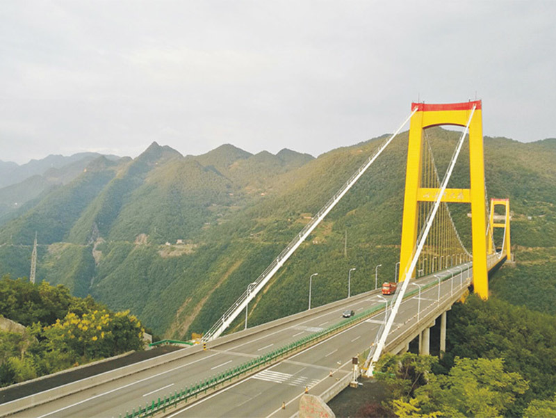 四渡河大橋(世界第一高橋)-(橋梁-防腐漆)