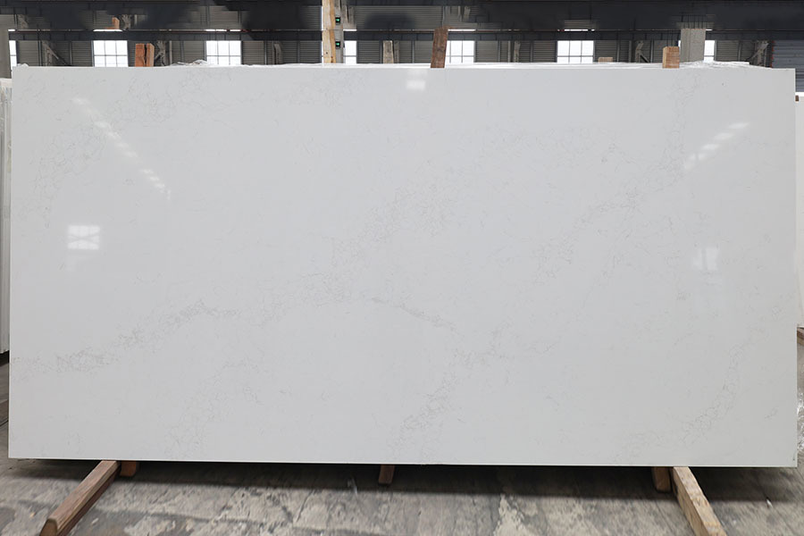 Carrara Quartz Slab 5031