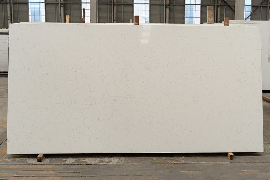 Carrara Quartz Slab 4013