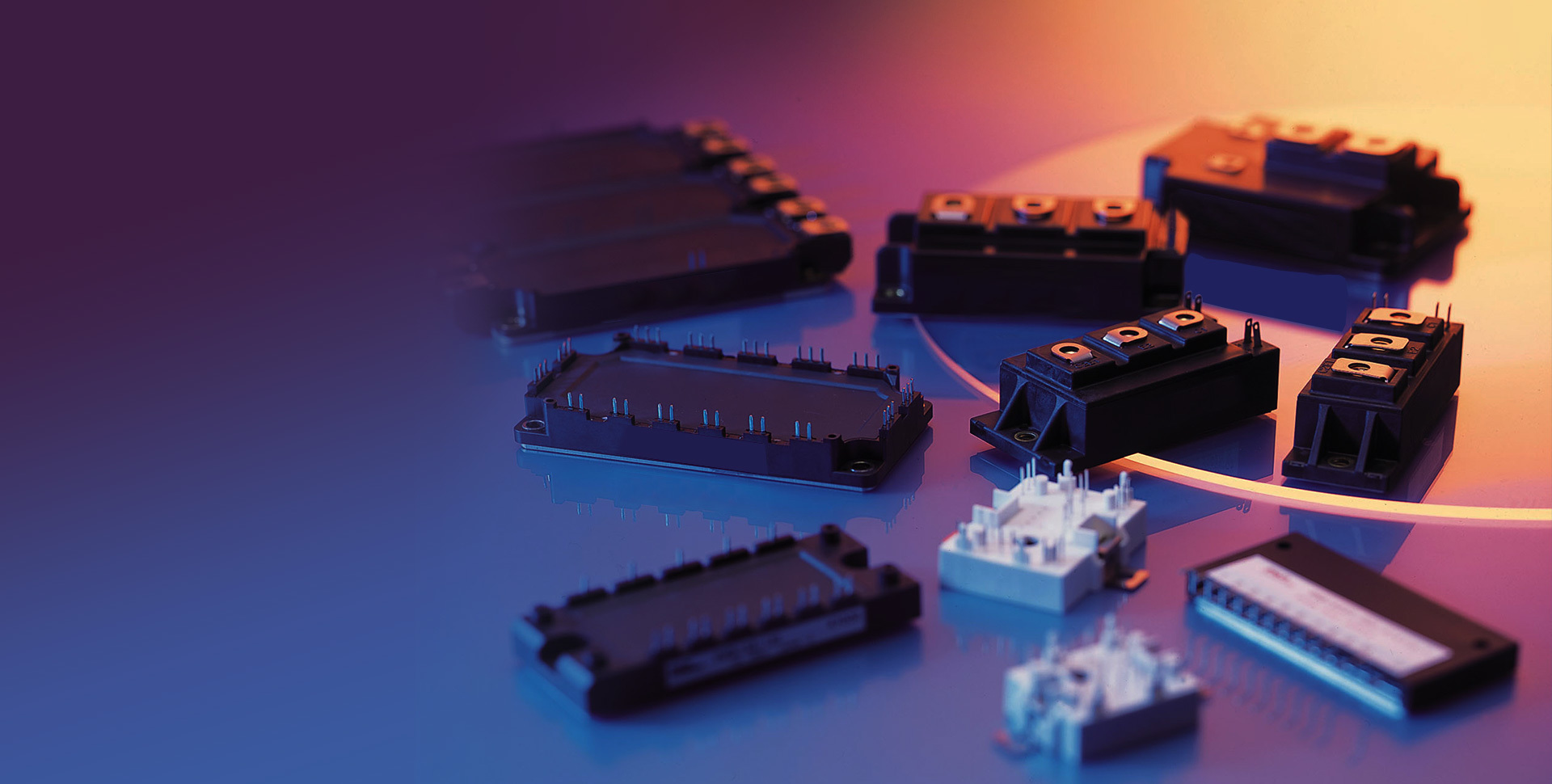 Focus on hardware mold development, design and manufacturing