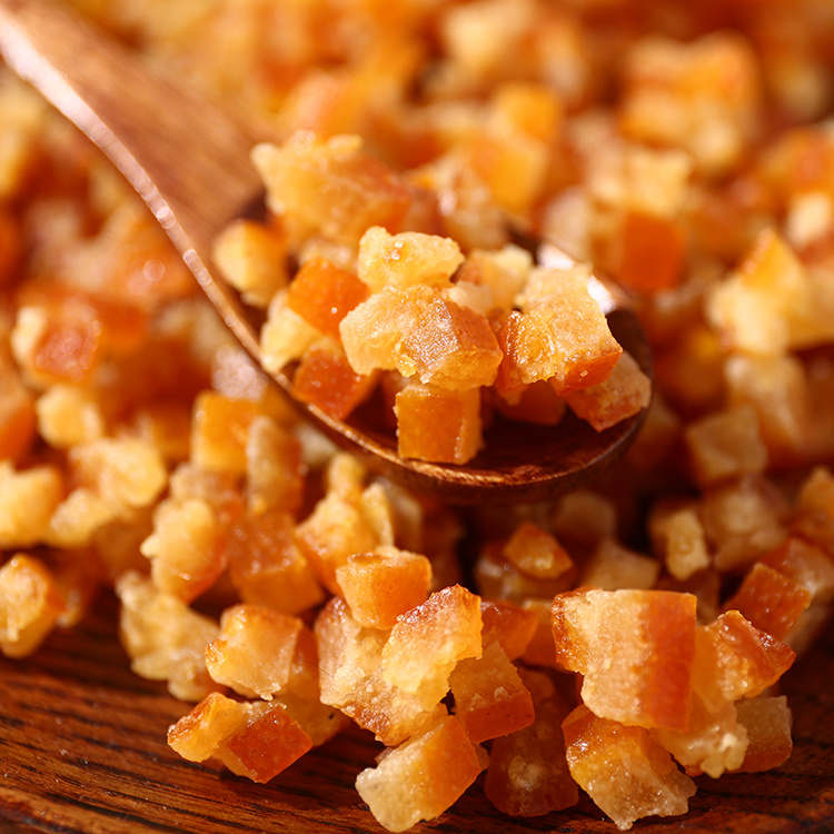 Cubes de peau d'orange confite