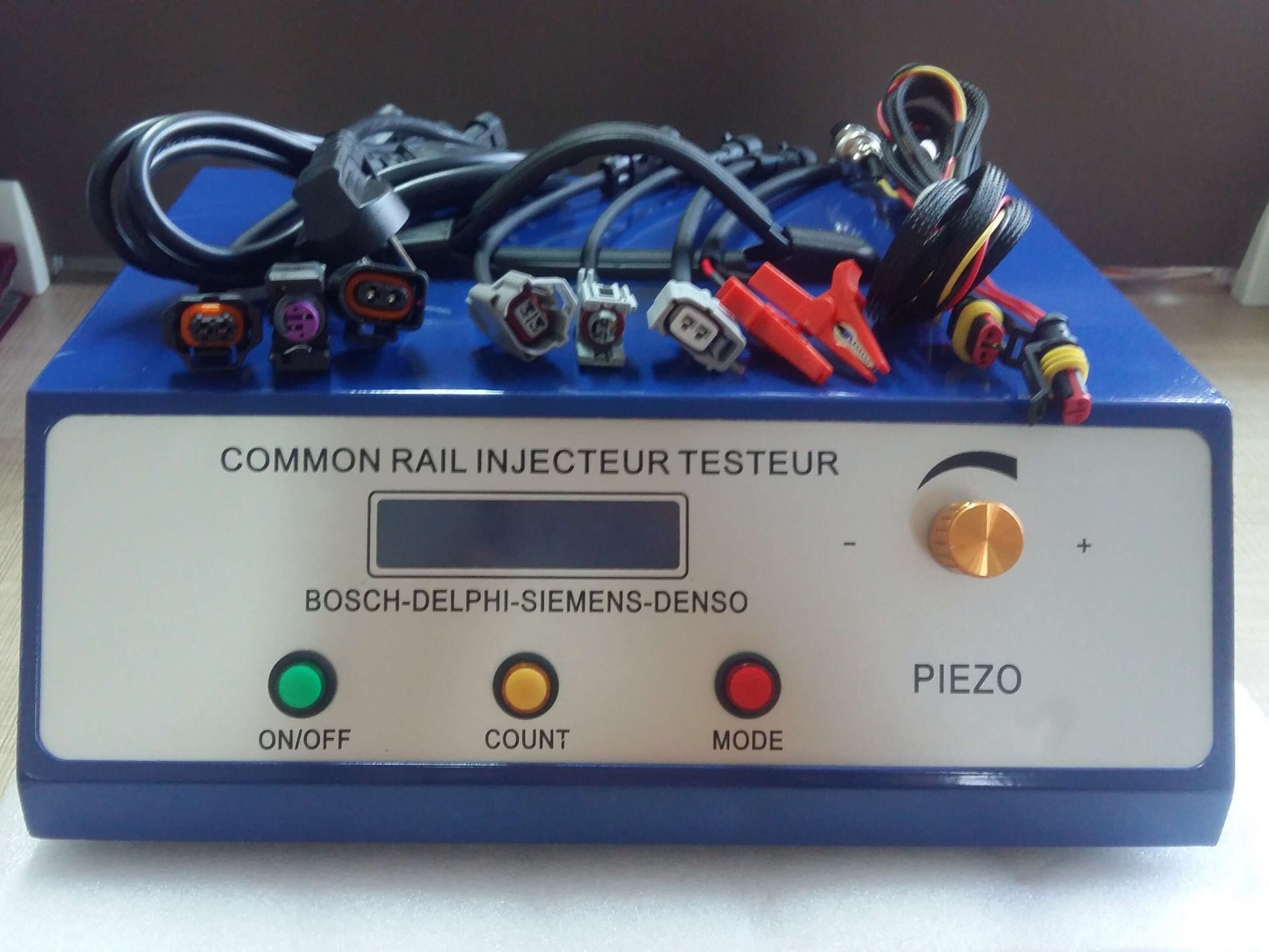 CR1900 COMMON RAIL INEJCTOR TESTER