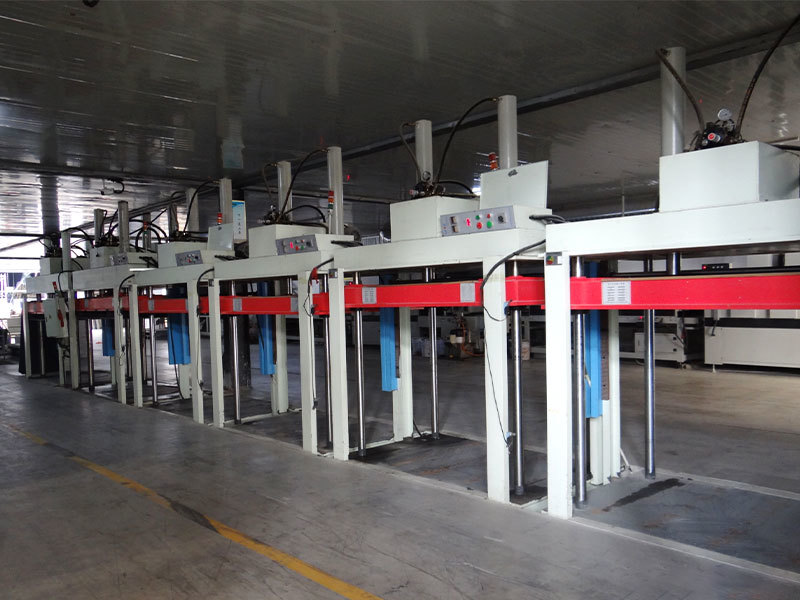 Hydraulic-composite-production-line
