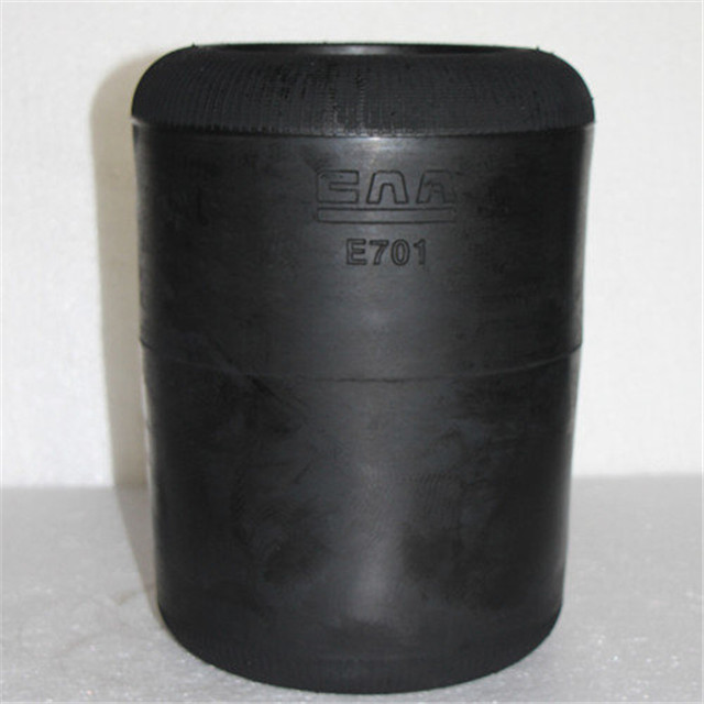 E701
