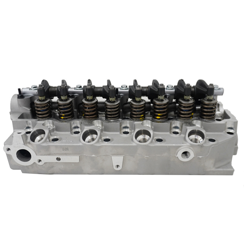 Mitsubishi 2.5l TD Cylinder Head Complete 4D56 For Montero/Pajero OE:MD139564 AMC:908512