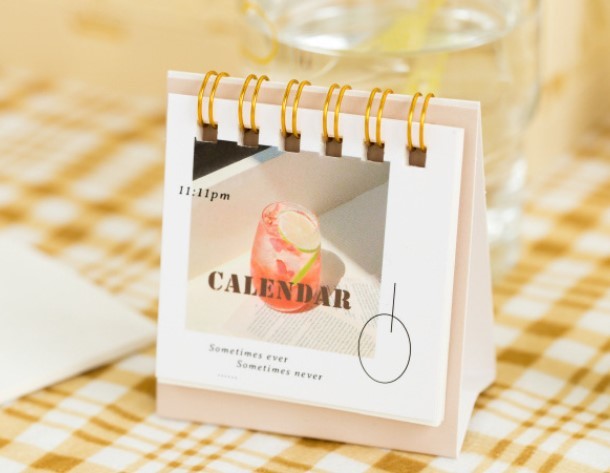 ขายร้อนโลโก้ที่กำหนดเอง MINI Table Planner Daily Calendar Printing